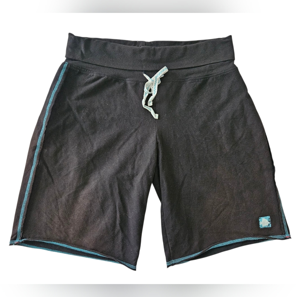 HUE Black Cotton Distressed Board Shorts | SZ M